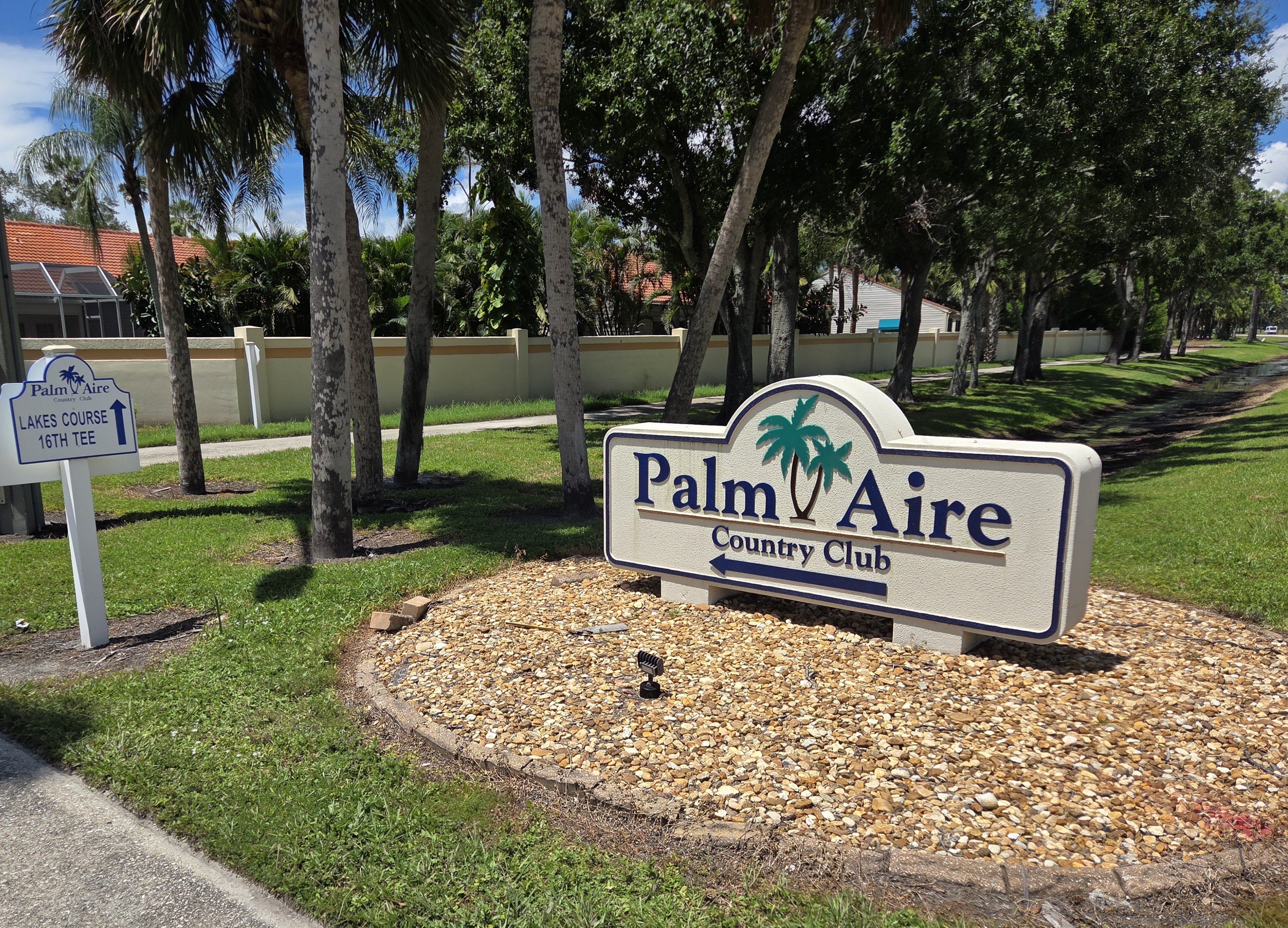 Palm Aire Country Club Golf Course Signs in Sarasota